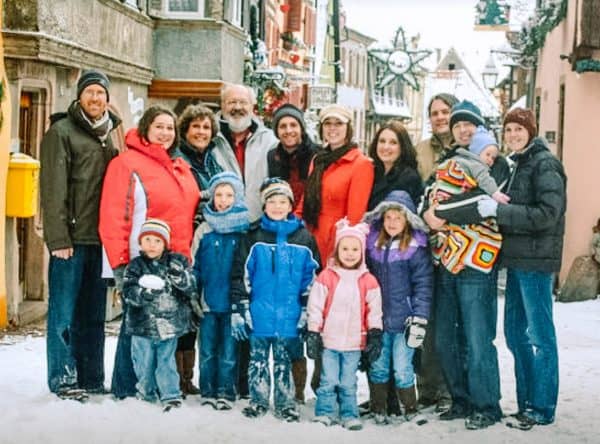 How to celebrate Christmas while traveling christmas travel-6