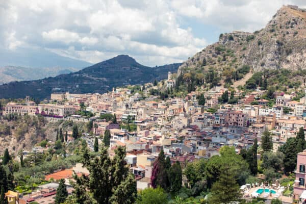 Best Small Towns in Italy Taormina Sicily_Veronika TravelGeekery