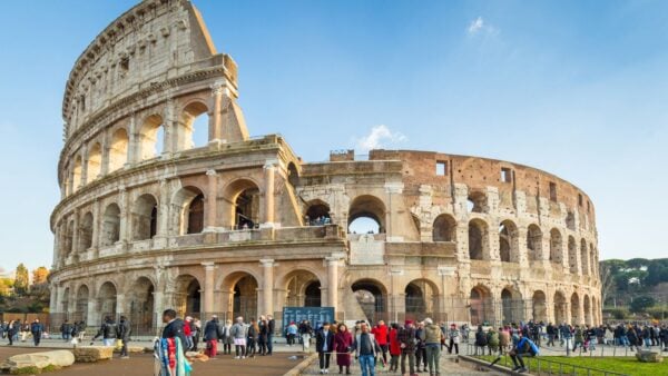 Visit the 7 (or 8) Wonders of the World: A Comprehensive Guide Roman Colosseum
